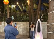 Sajian Dekorasi Horor Halloween di Pedestrian Sudirman Tarik Perhatian Warga